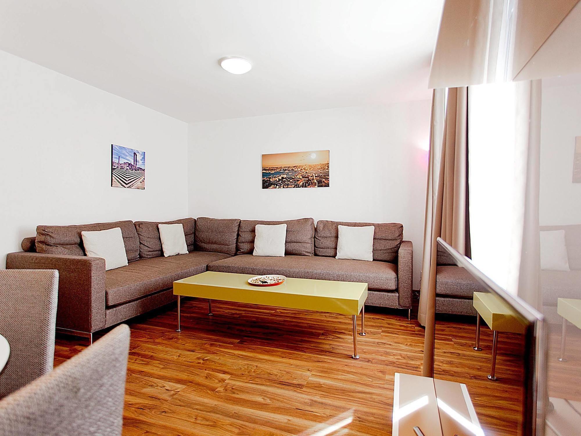 Premium Apartments By Livingdowntown Цюрих Экстерьер фото