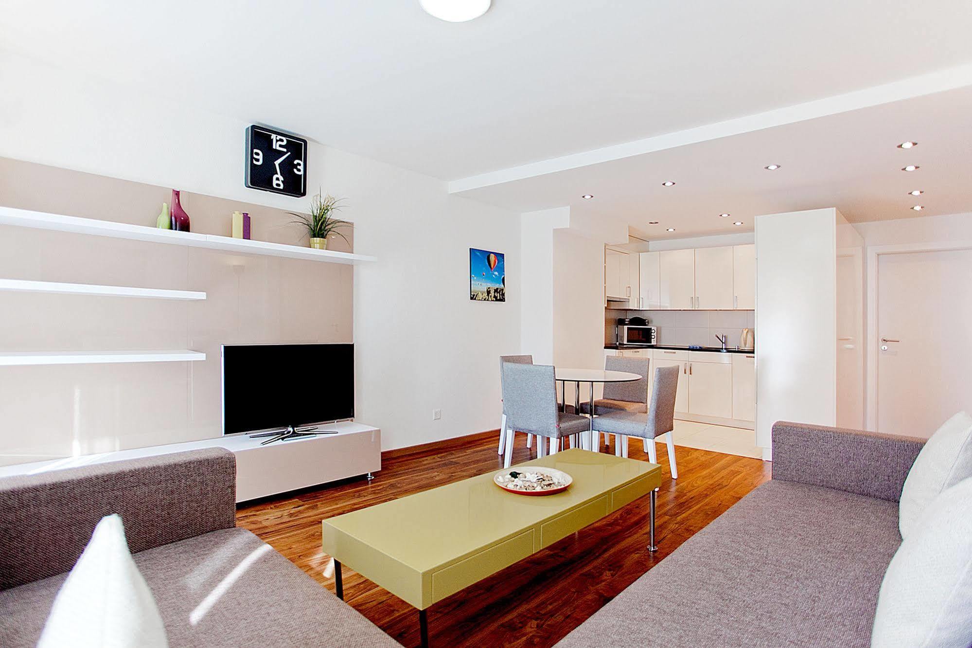 Premium Apartments By Livingdowntown Цюрих Экстерьер фото