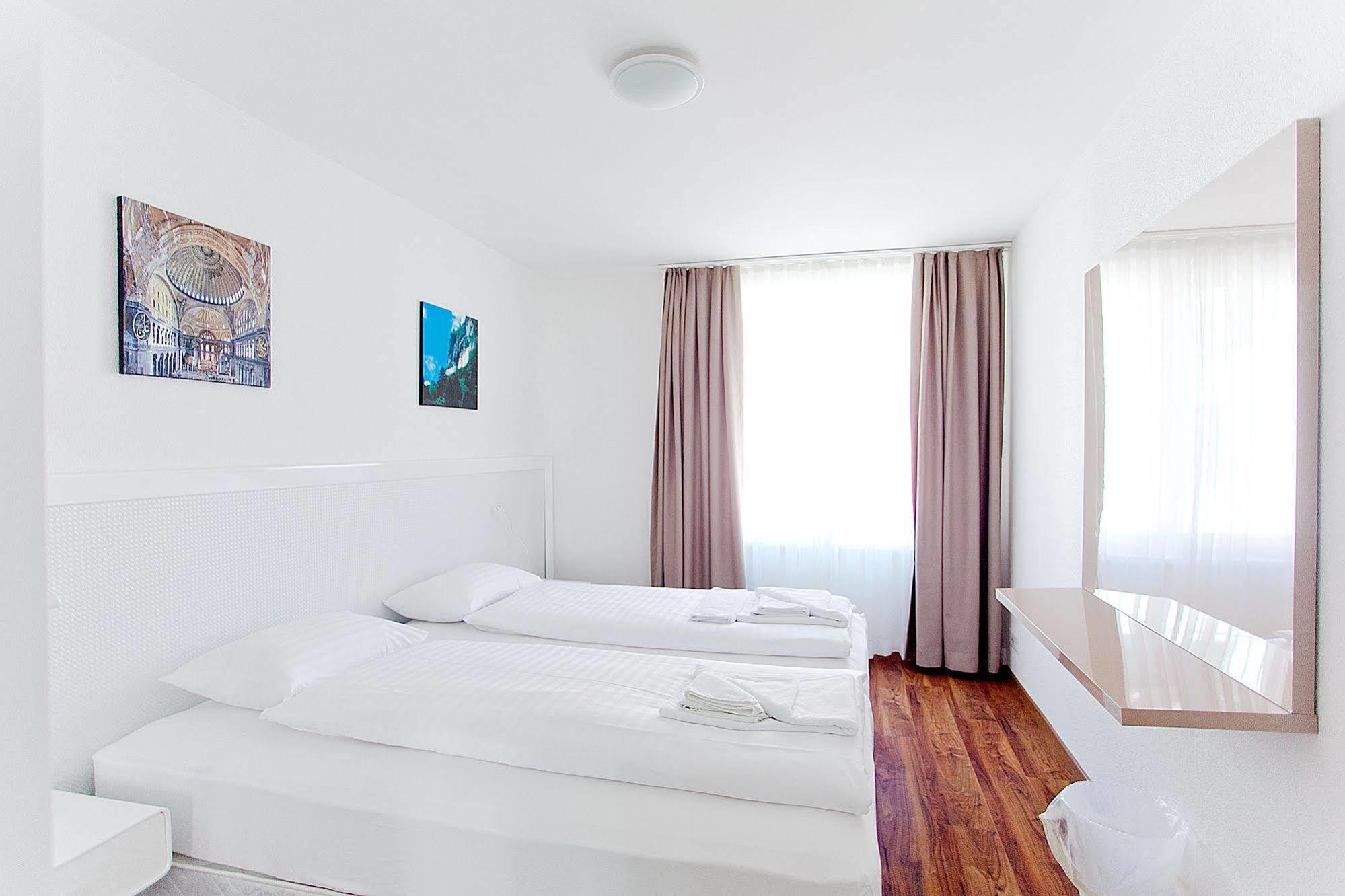 Premium Apartments By Livingdowntown Цюрих Экстерьер фото
